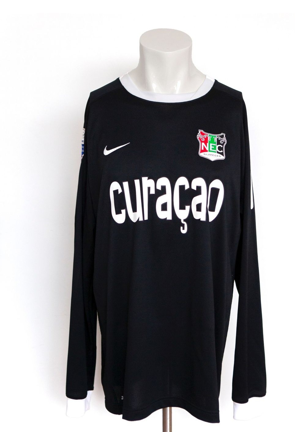 NEC Nijmegen 2010-11 Third Kit