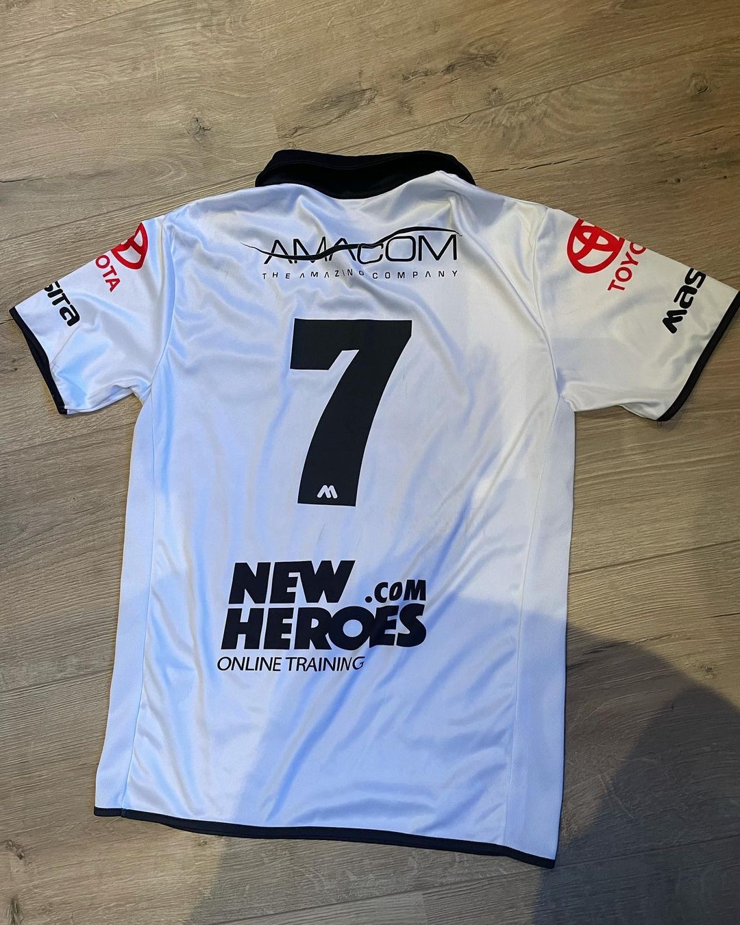 FC Den Bosch 2017-18 Away Kit