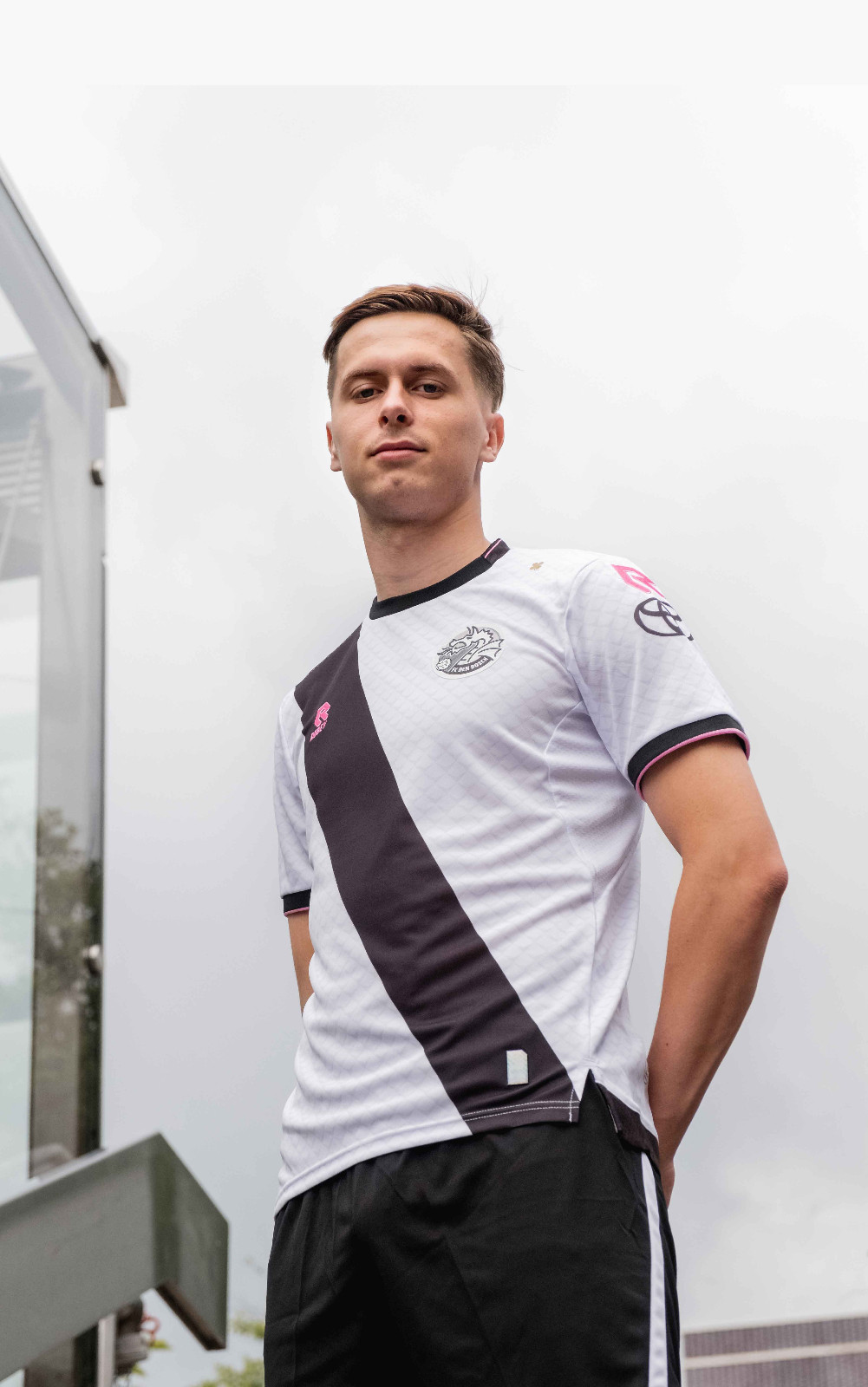 FC Den Bosch 2021-22 Away Kit