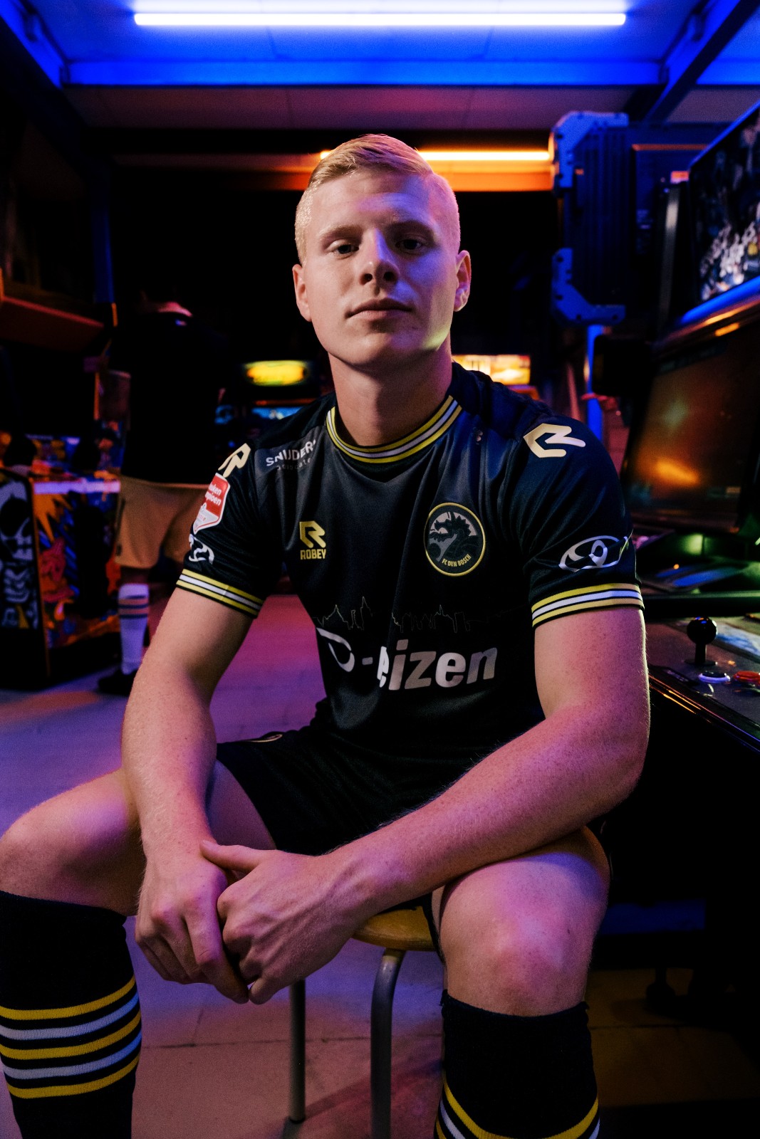 FC Den Bosch 2022-23 Away Kit