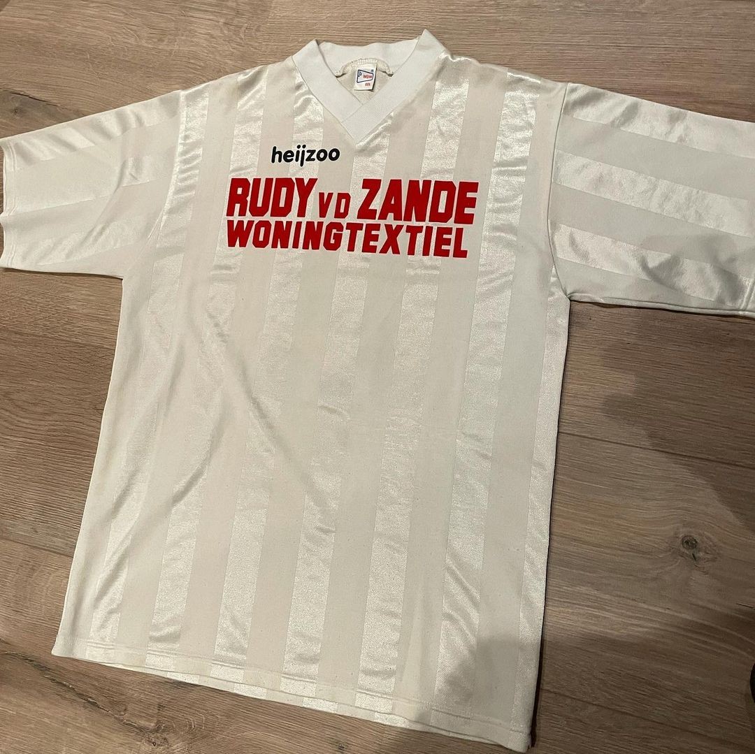 FC Den Bosch 1993-94 Home Kit