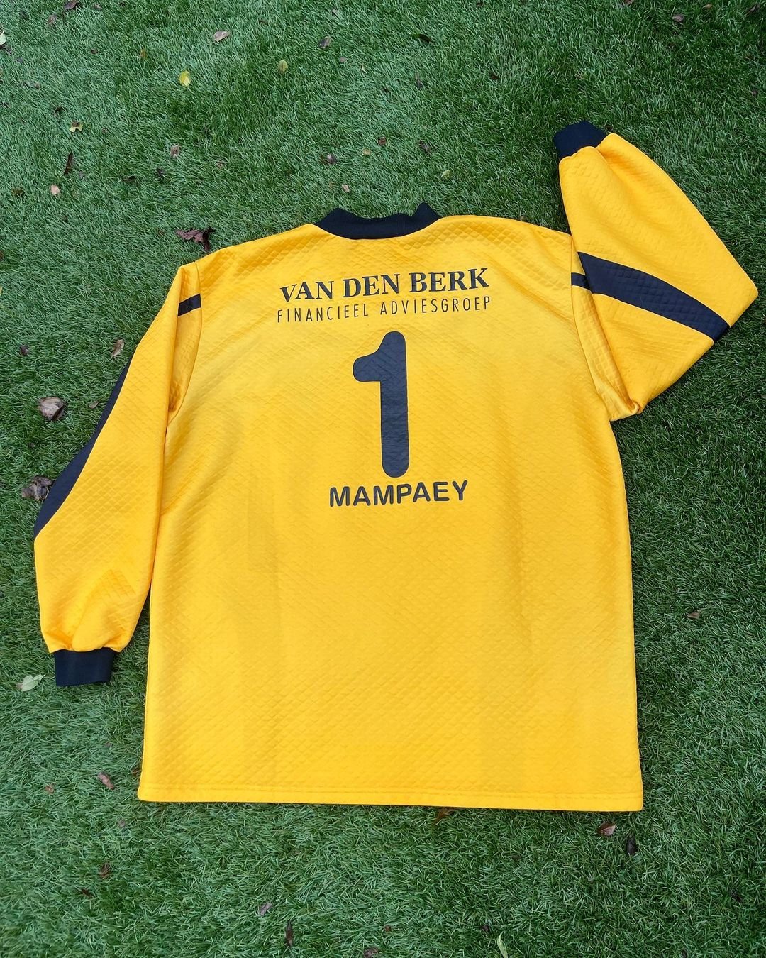 FC Den Bosch 2001-02 GK Kit