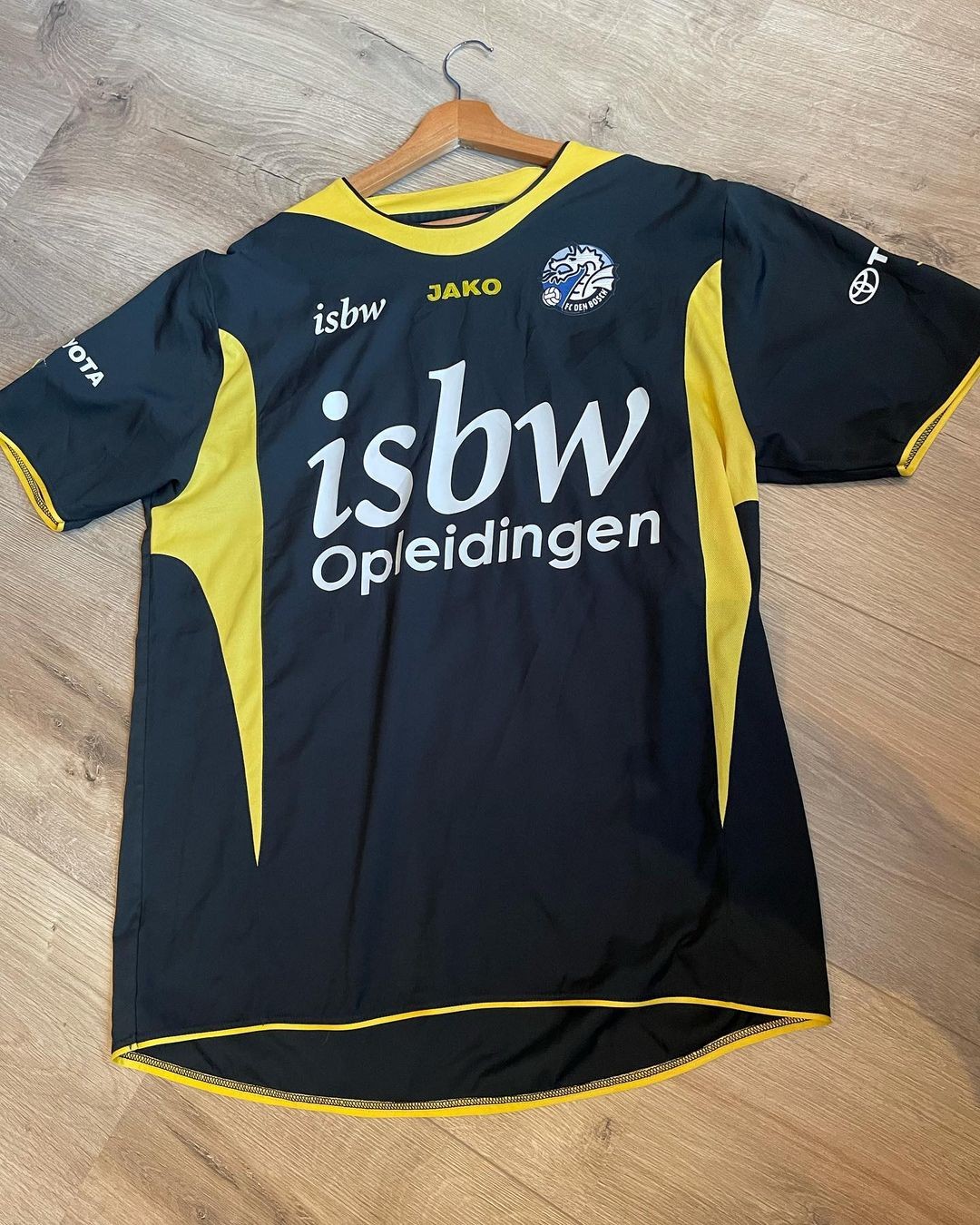 FC Den Bosch 2005-06 Away Kit
