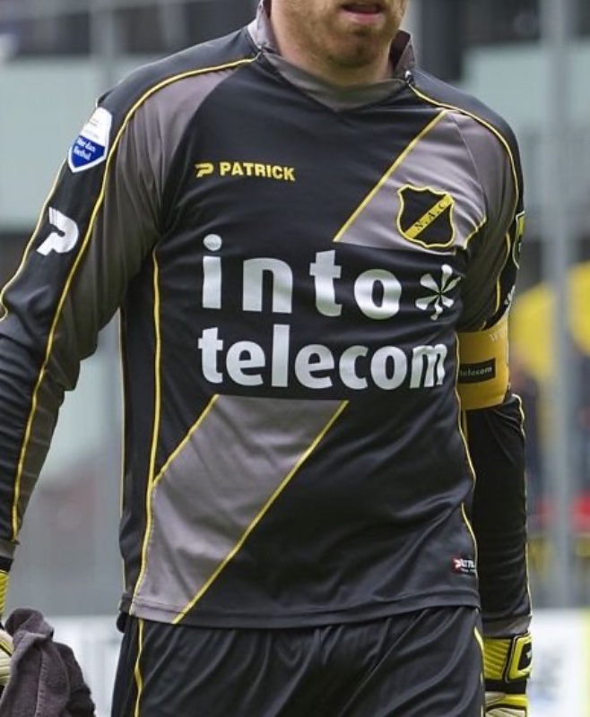 NAC Breda 2012-13 GK 2 Kit