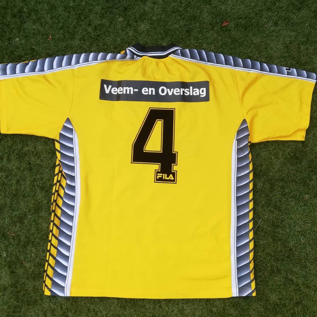 NAC Breda 1998-99 Home 2 Kit