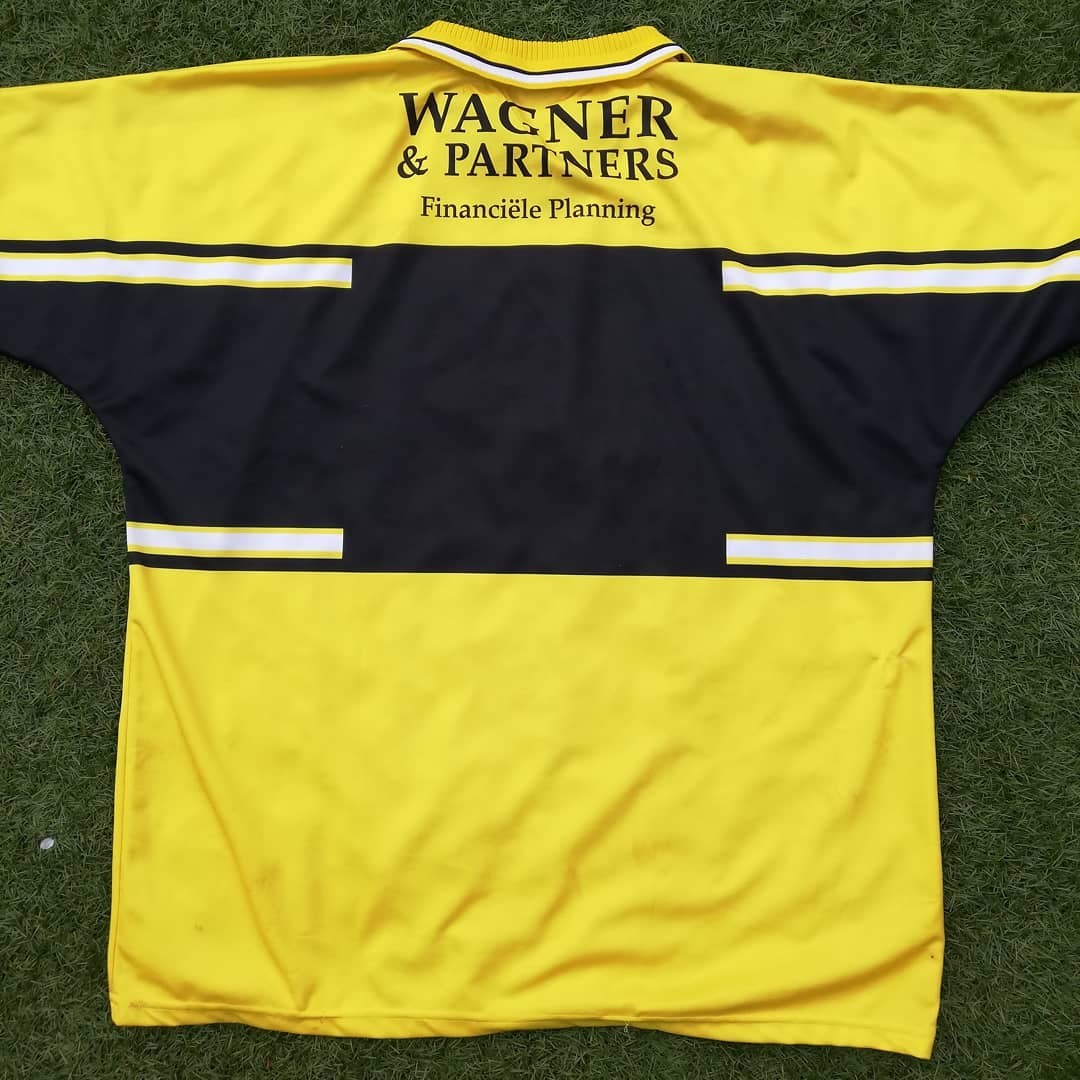 NAC Breda 2001-02 Home Kit