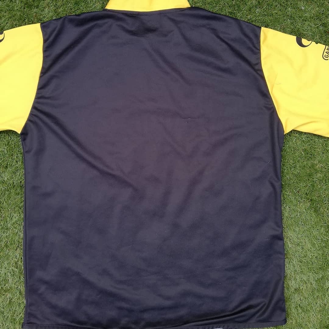 NAC Breda 2003-04 Third Kit