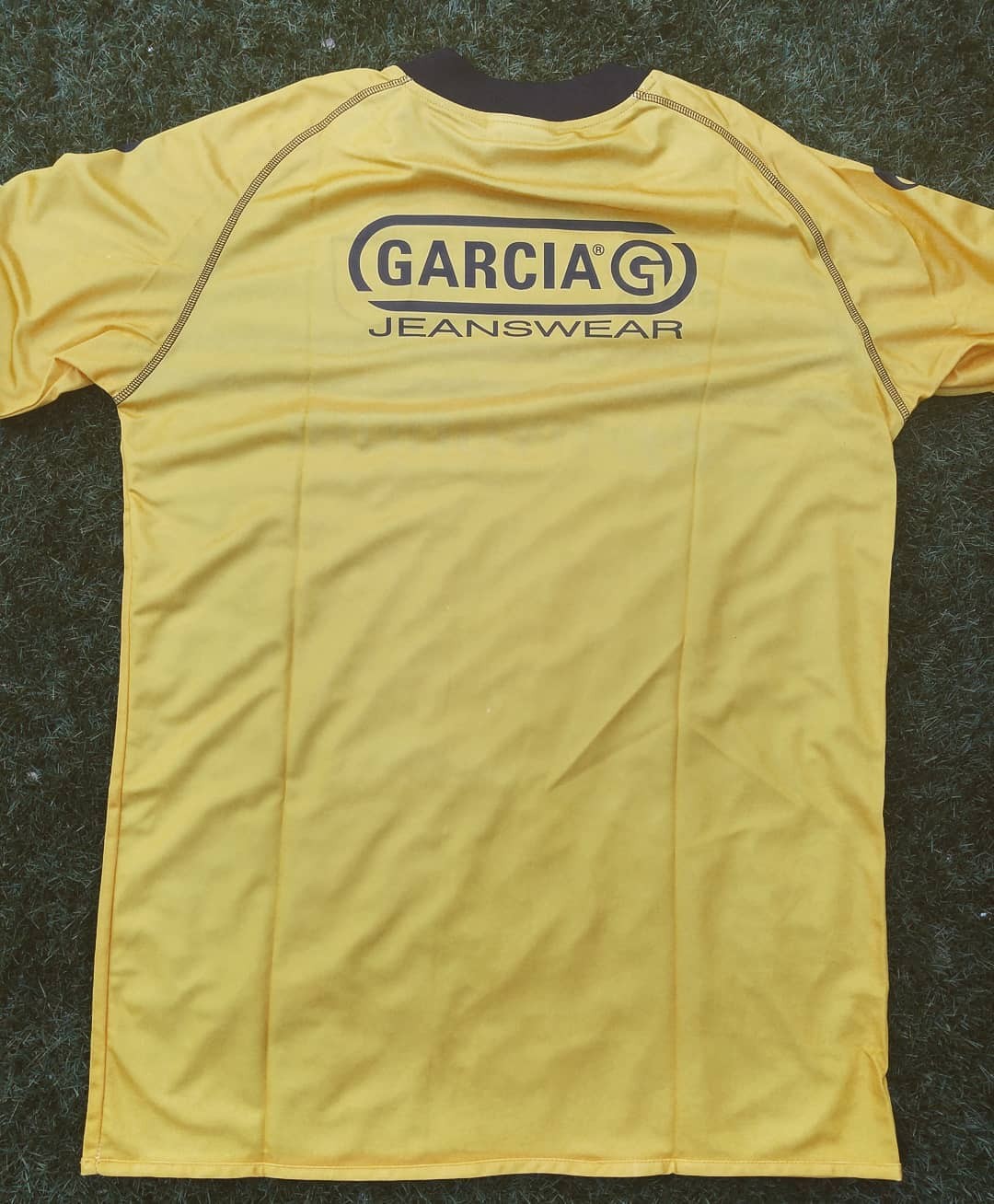 NAC Breda 2003-04 Home 2 Kit