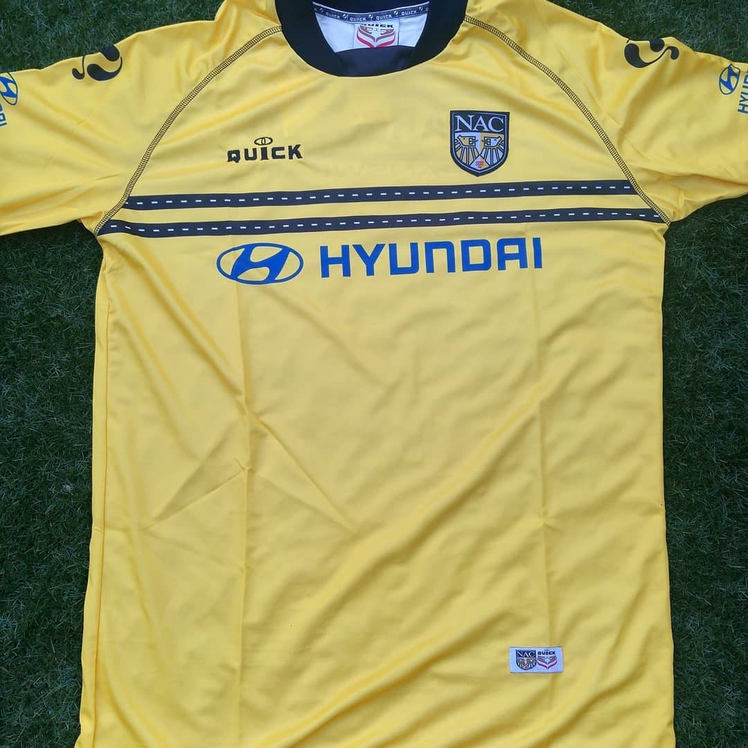 NAC Breda 2003-04 Home 2 Kit