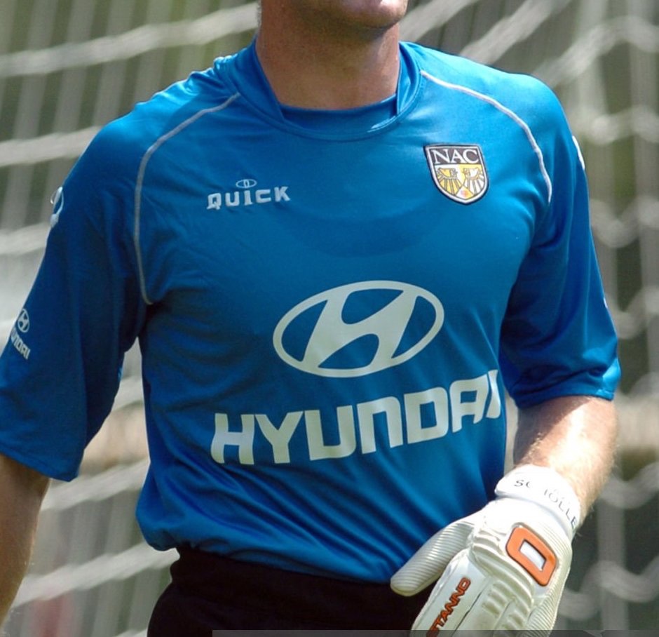 NAC Breda 2004-05 GK 1 Kit