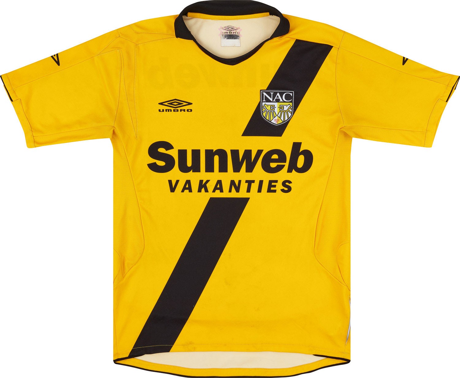 NAC Breda 2006-07 Home Kit