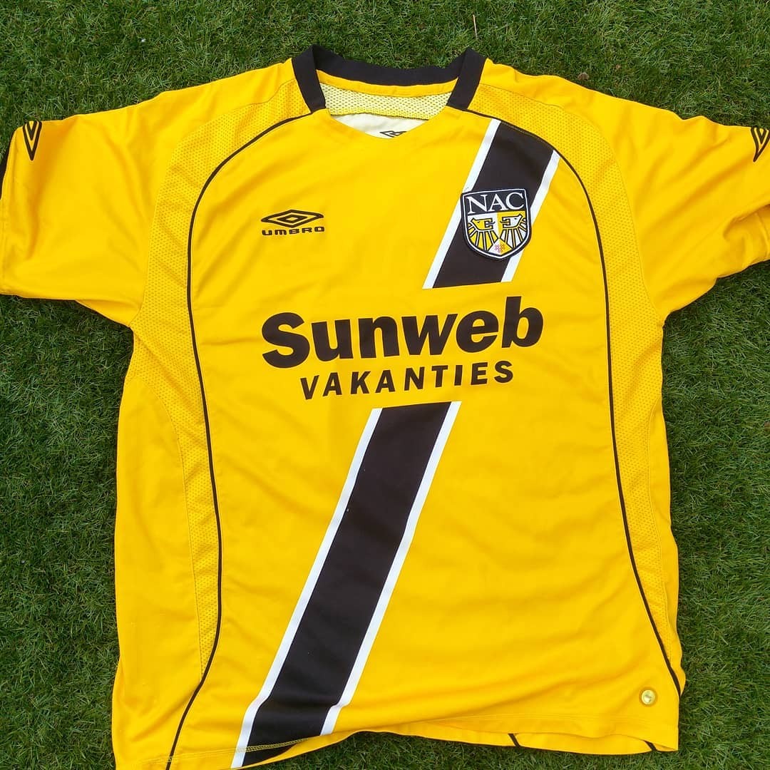NAC Breda 2007-08 Home Kit
