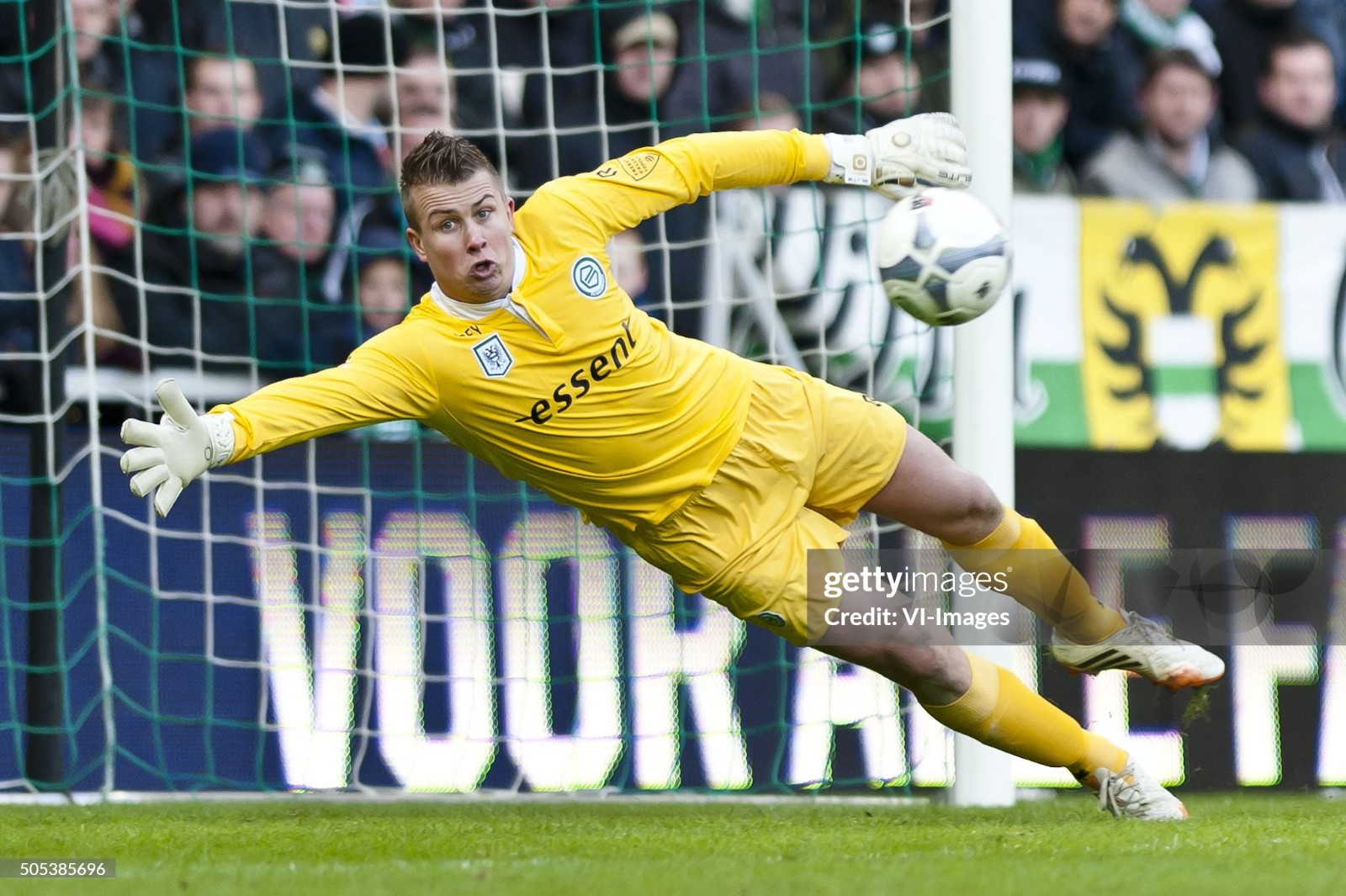 FC Groningen 2015-16 GK 3 Kit