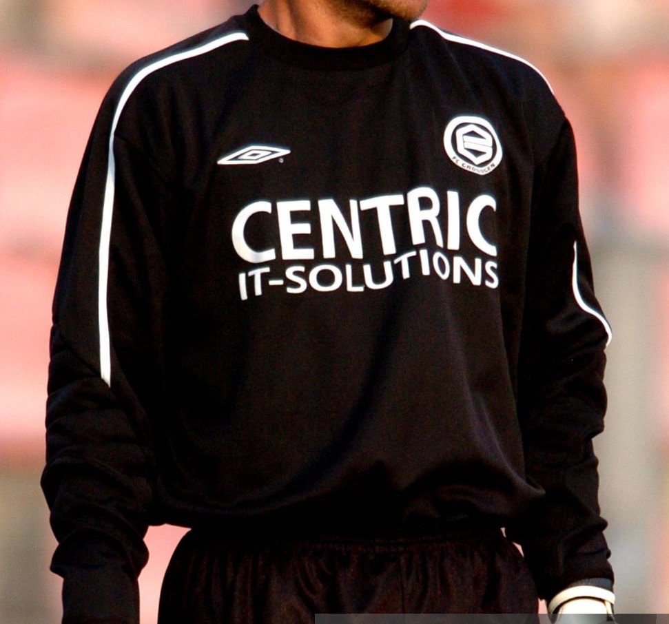 FC Groningen 2004-05 GK 1 Kit
