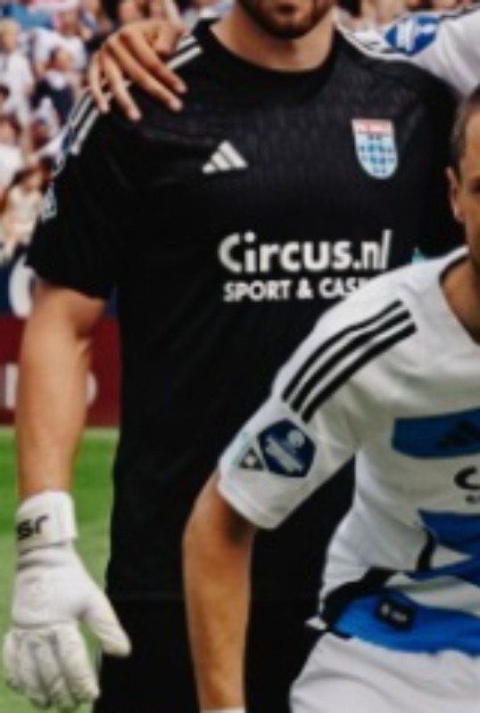 PEC Zwolle 2023-24 GK Home 2 Kit