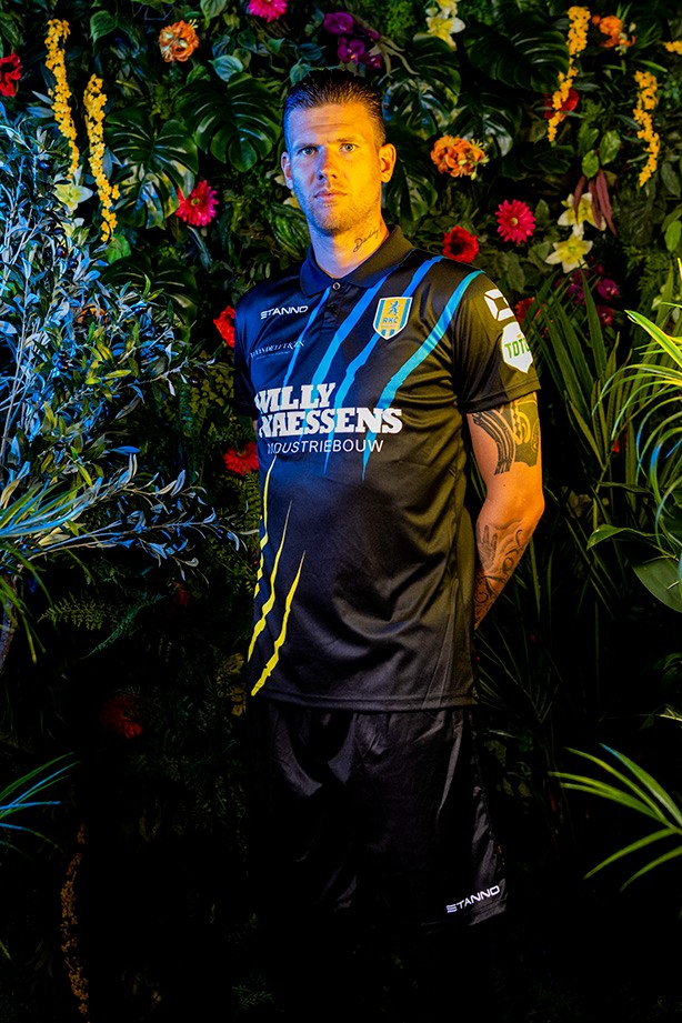 RKC Waalwijk 2022-23 Away Kit