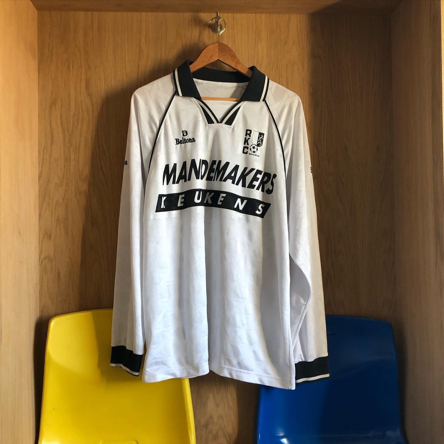 RKC Waalwijk 1994-95 Away Kit