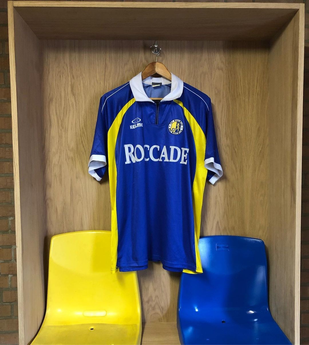 RKC Waalwijk 1999-00 Away Kit
