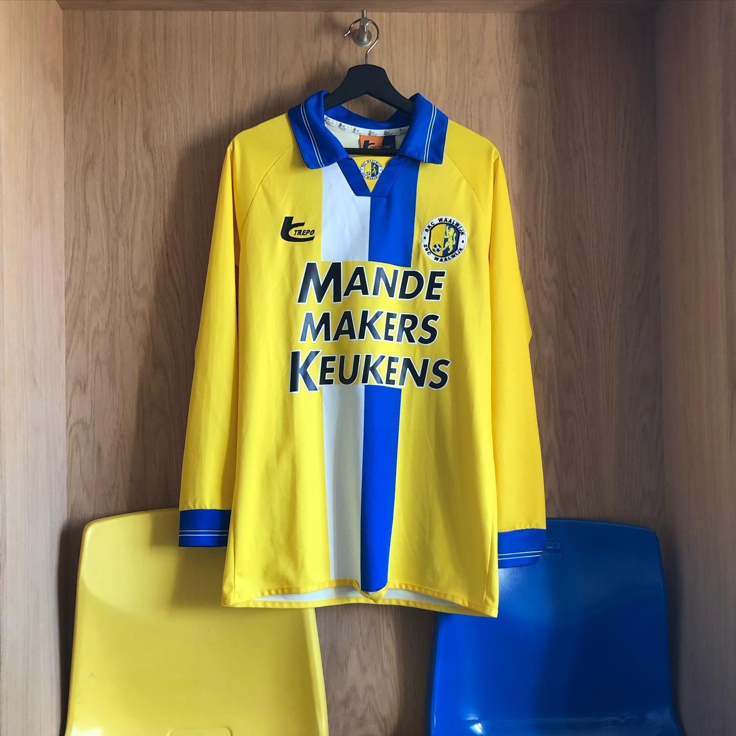 RKC Waalwijk 2004-05 Home Kit