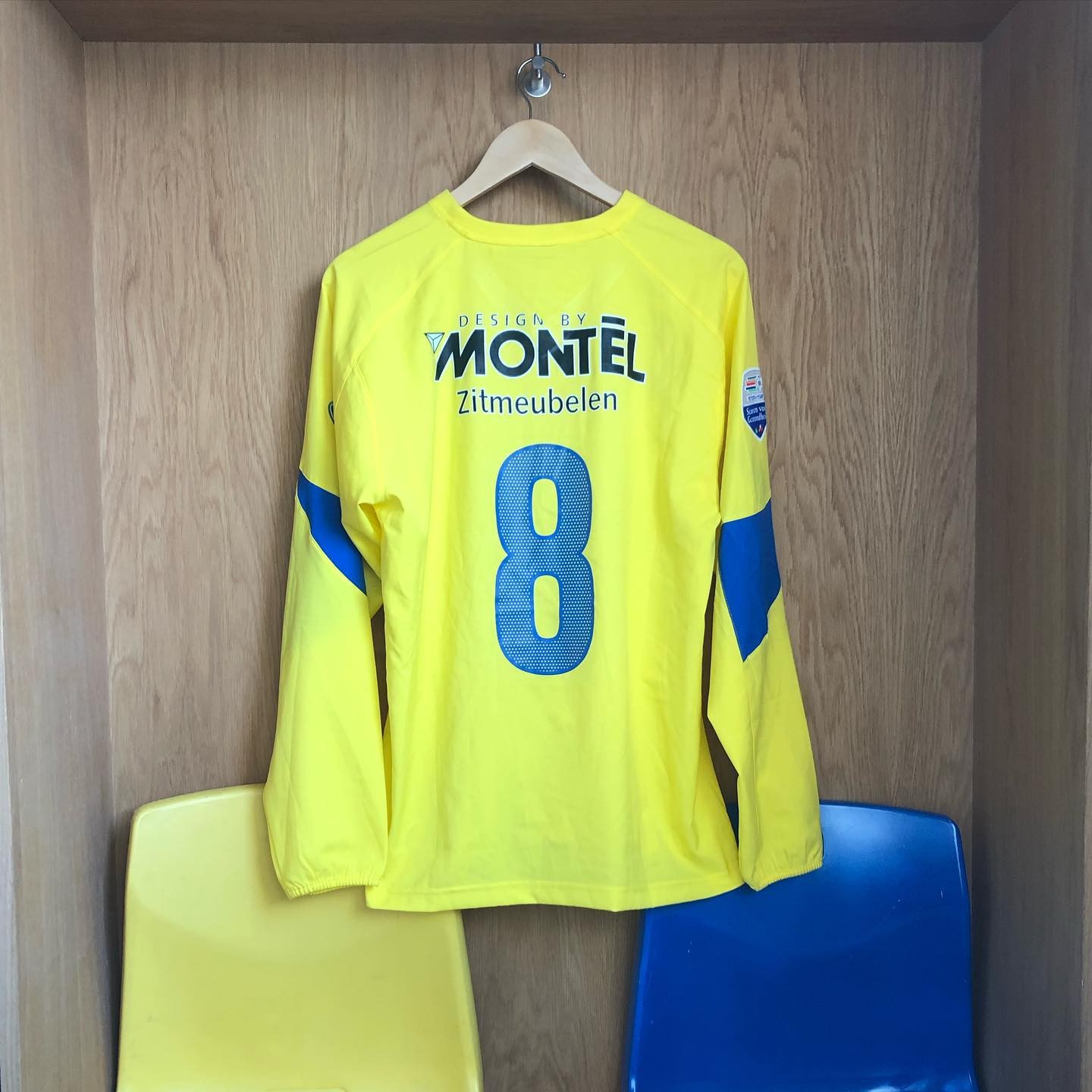 RKC Waalwijk 2005-06 Home Kit