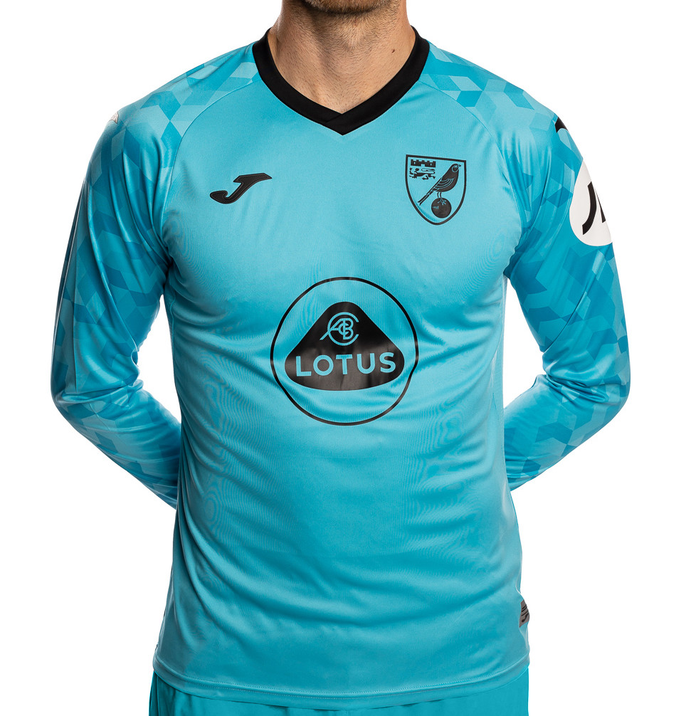 Norwich City 2021-22 GK Home Kit