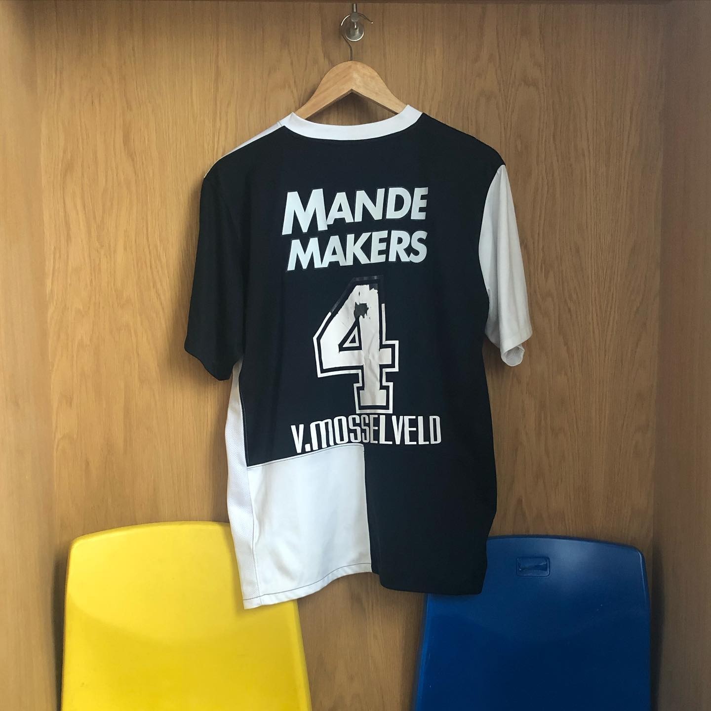 RKC Waalwijk 2010-11 Away Kit