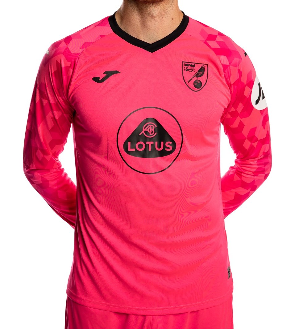Norwich City 2021-22 GK Away Kit