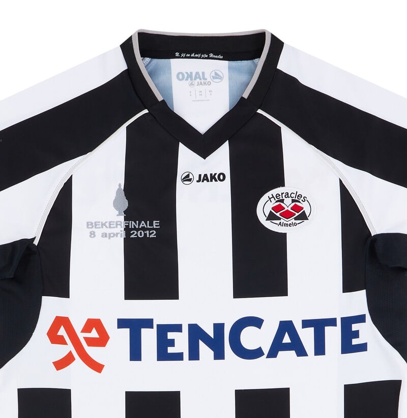 Heracles Almelo 2011-12 KNVB Cup Final Kit
