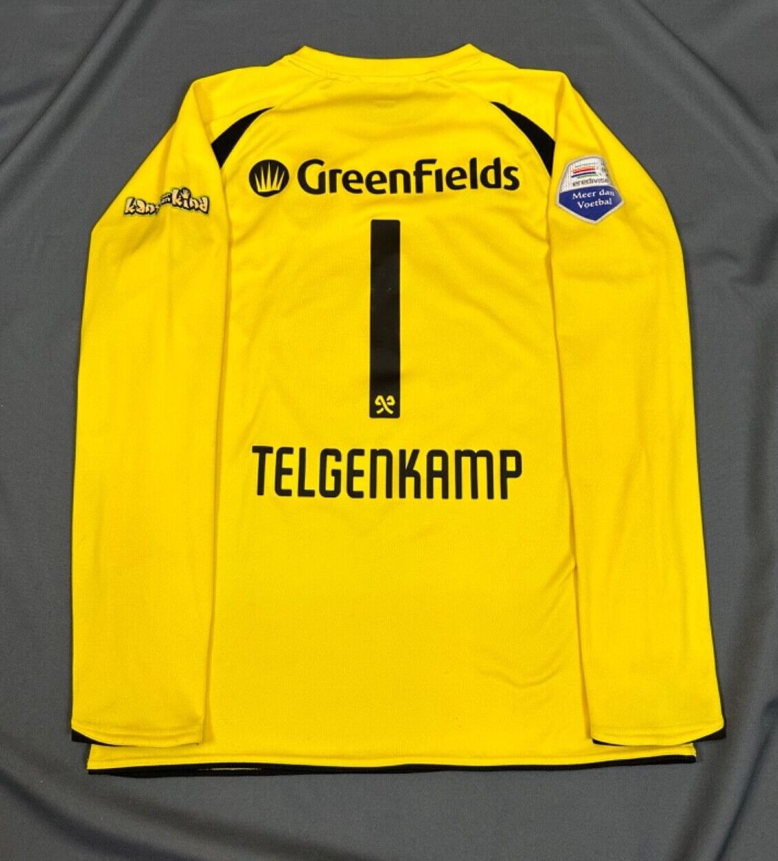 Heracles Almelo 2012-13 GK 2 Kit