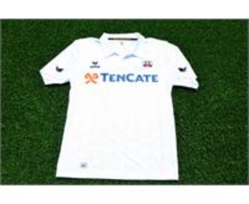 Heracles Almelo 2013-14 Away Kit