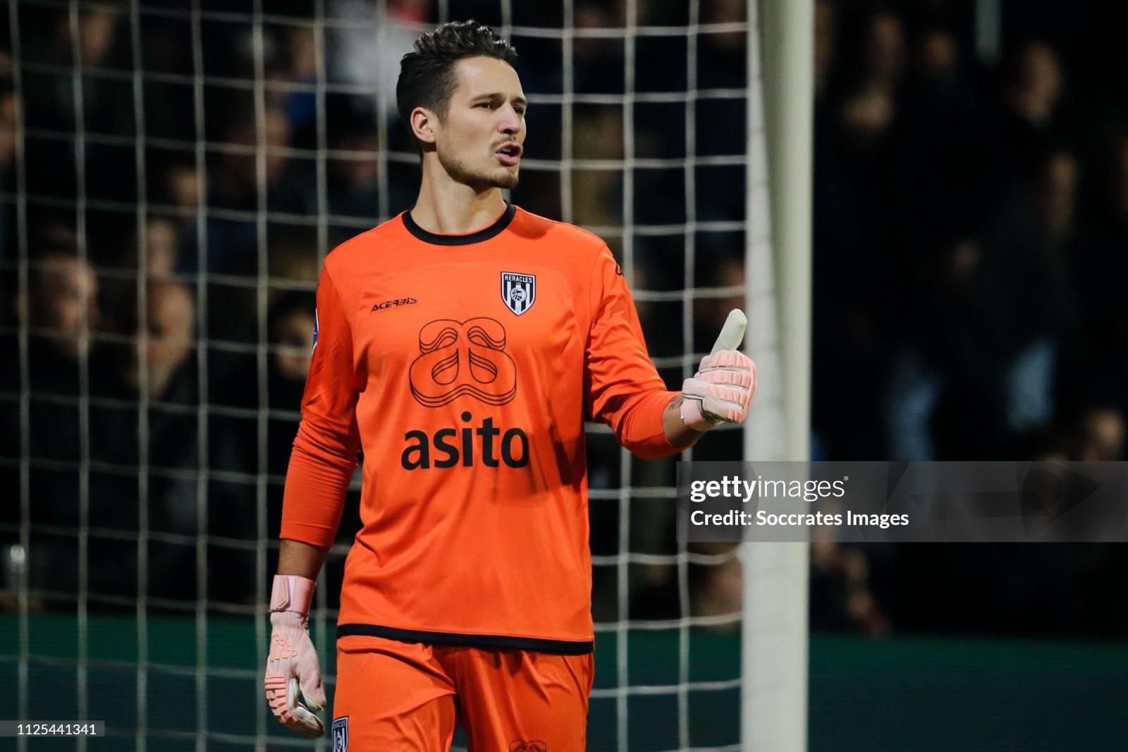 Heracles Almelo 2018-19 GK 2 Kit
