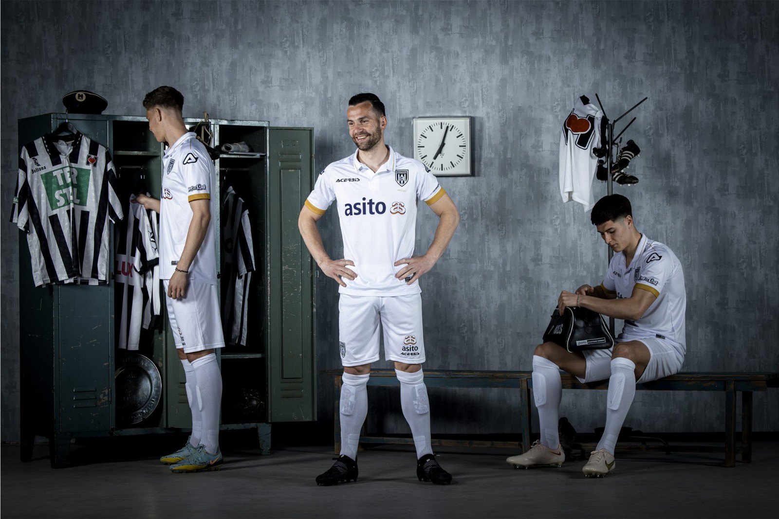 Heracles Almelo 2023-24 Third Kit