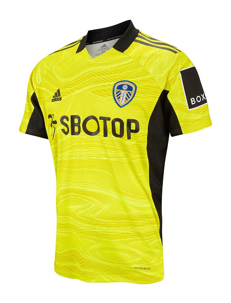 Leeds United 2021-22 GK Third Kit