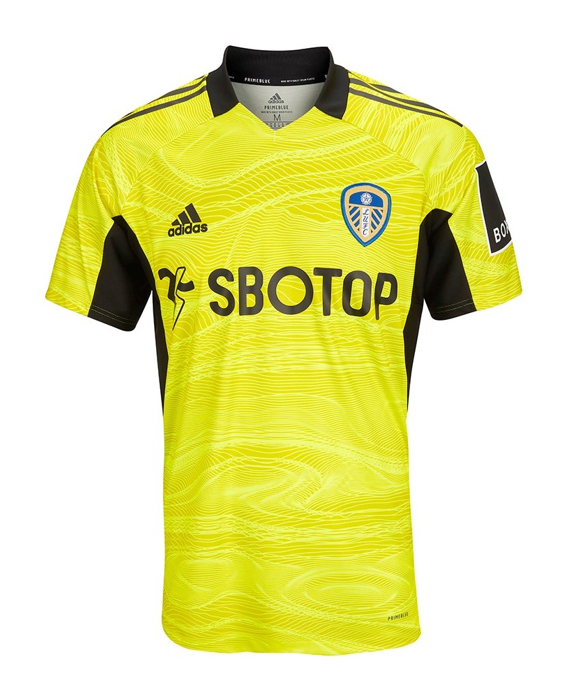 Leeds United 2021-22 GK Third Kit