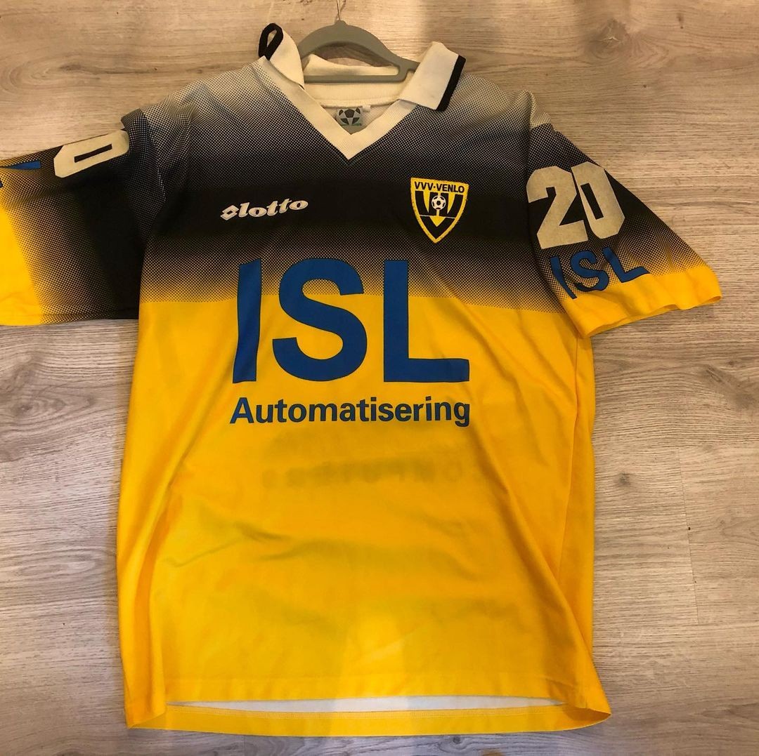 VVV-Venlo 1997-98 Home Kit