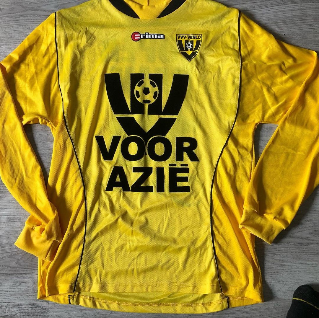 VVV-Venlo 2005-06 Home Kit