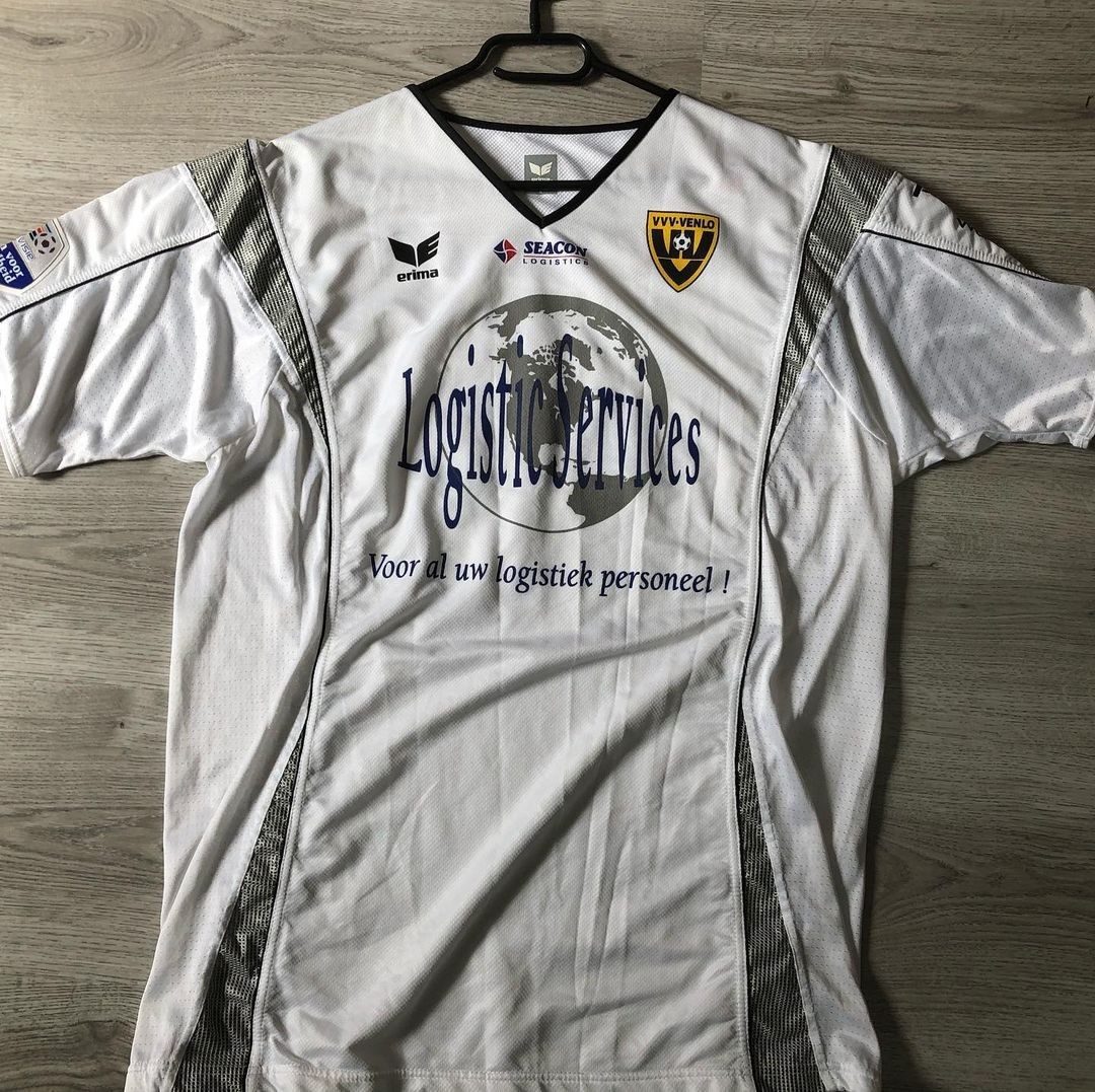 VVV-Venlo 2007-08 Away 2 Kit