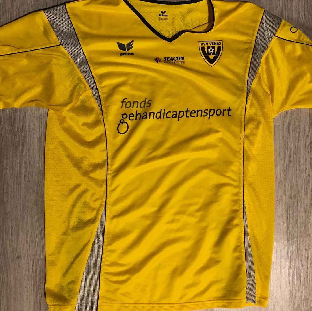 VVV-Venlo 2008-09 Home 2 Kit
