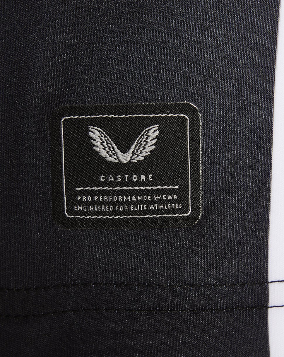 Newcastle United 2021-22 Home Kit