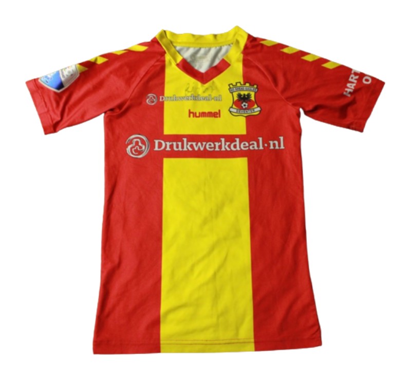 Go Ahead Eagles 2014-15 Home Kit