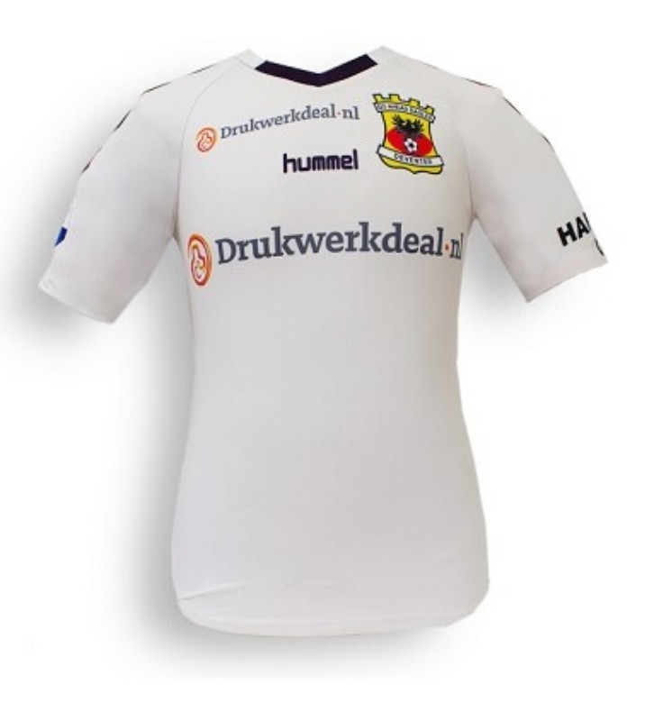 Go Ahead Eagles 2014-15 Third Kit