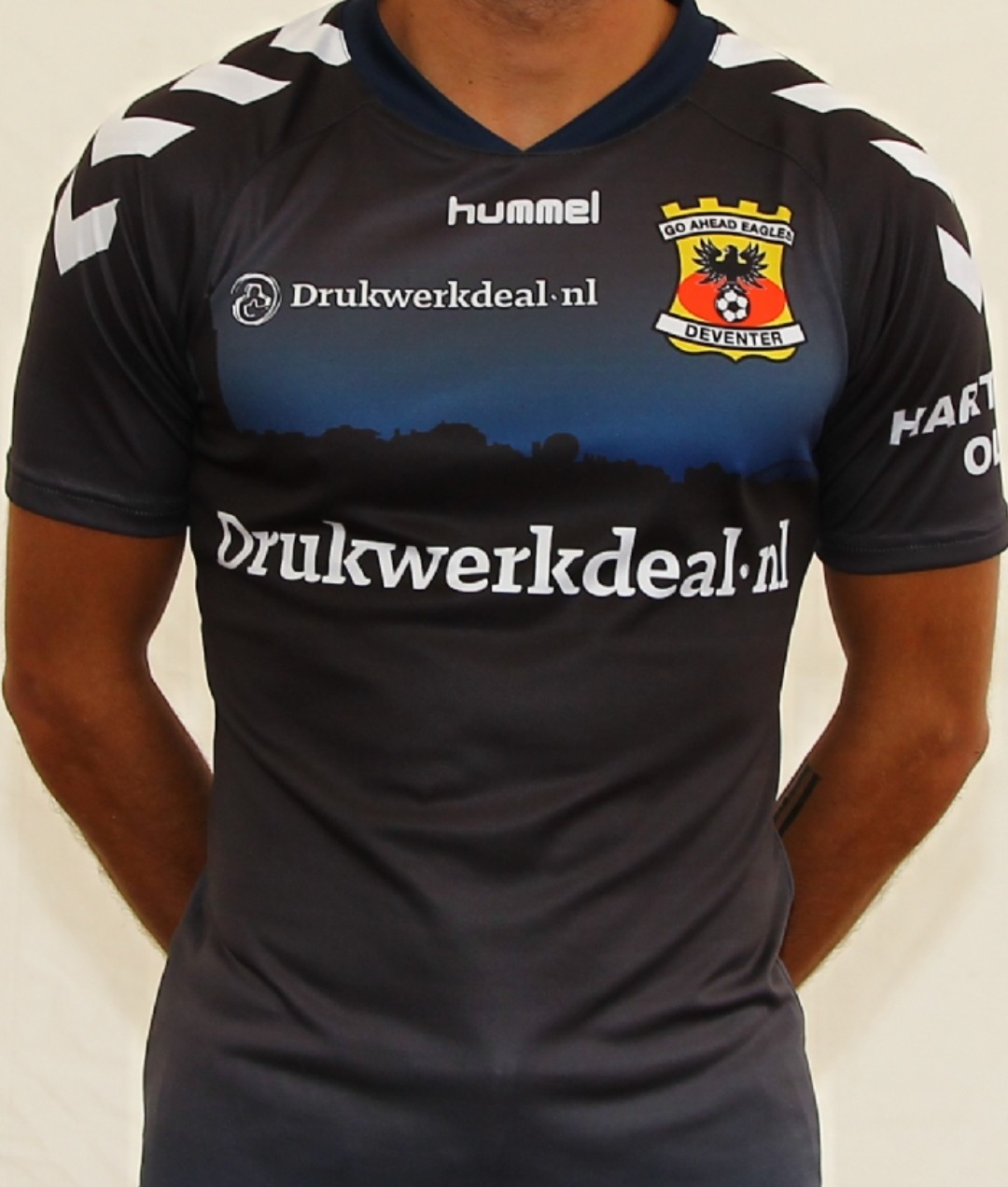 Go Ahead Eagles 2015-16 Away Kit