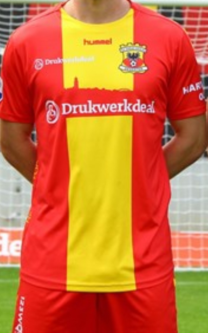 Go Ahead Eagles 2016-17 Home Kit
