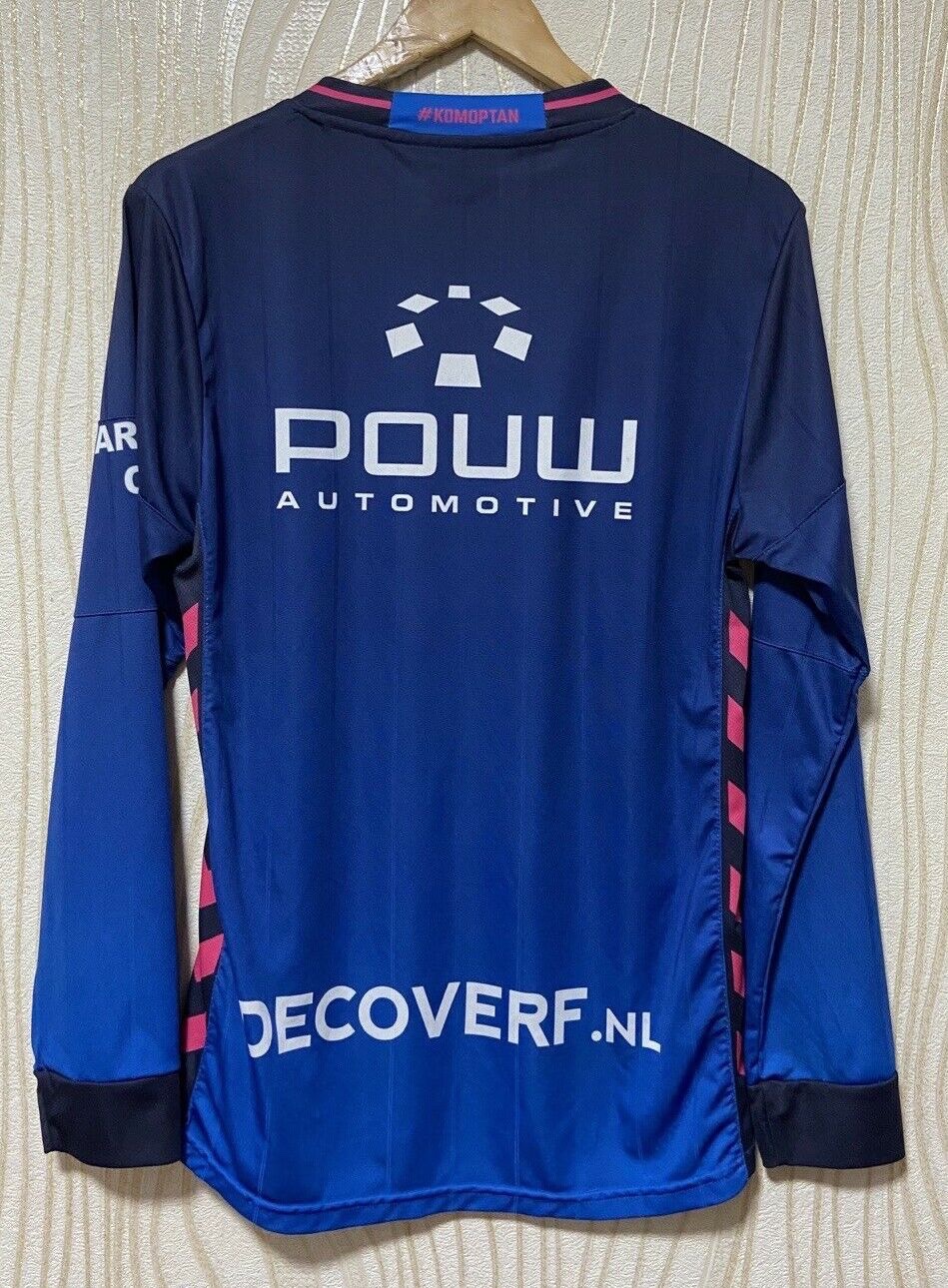 Go Ahead Eagles 2017-18 Away Kit