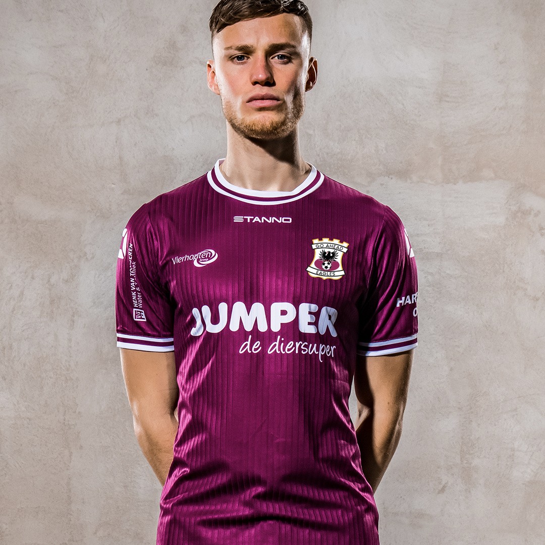 Go Ahead Eagles 2021-22 Away Kit