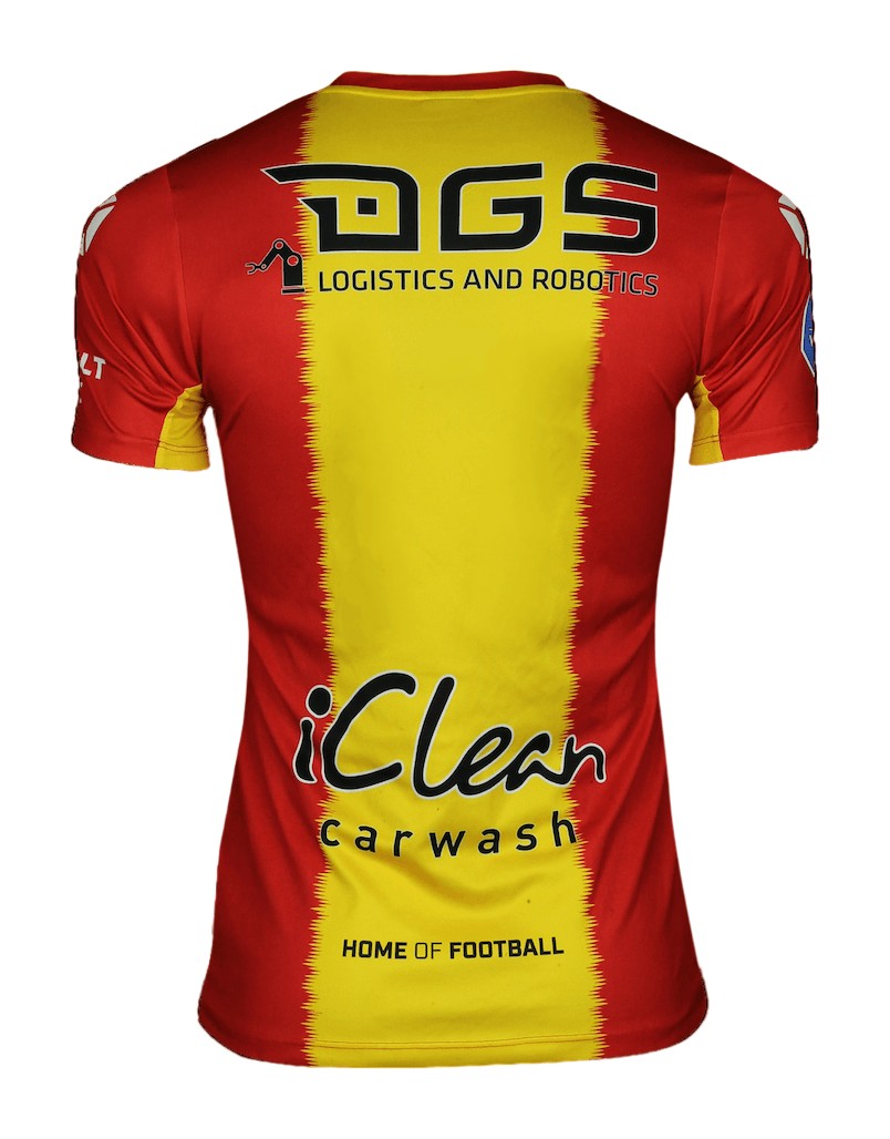Go Ahead Eagles 2022-23 Home Kit