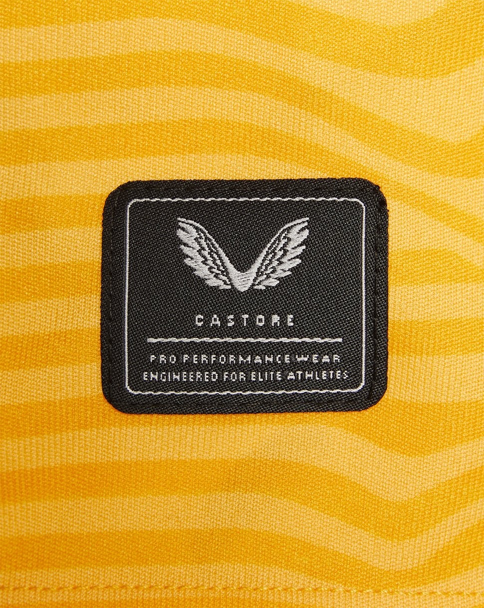 Newcastle United 2021-22 GK Away Kit