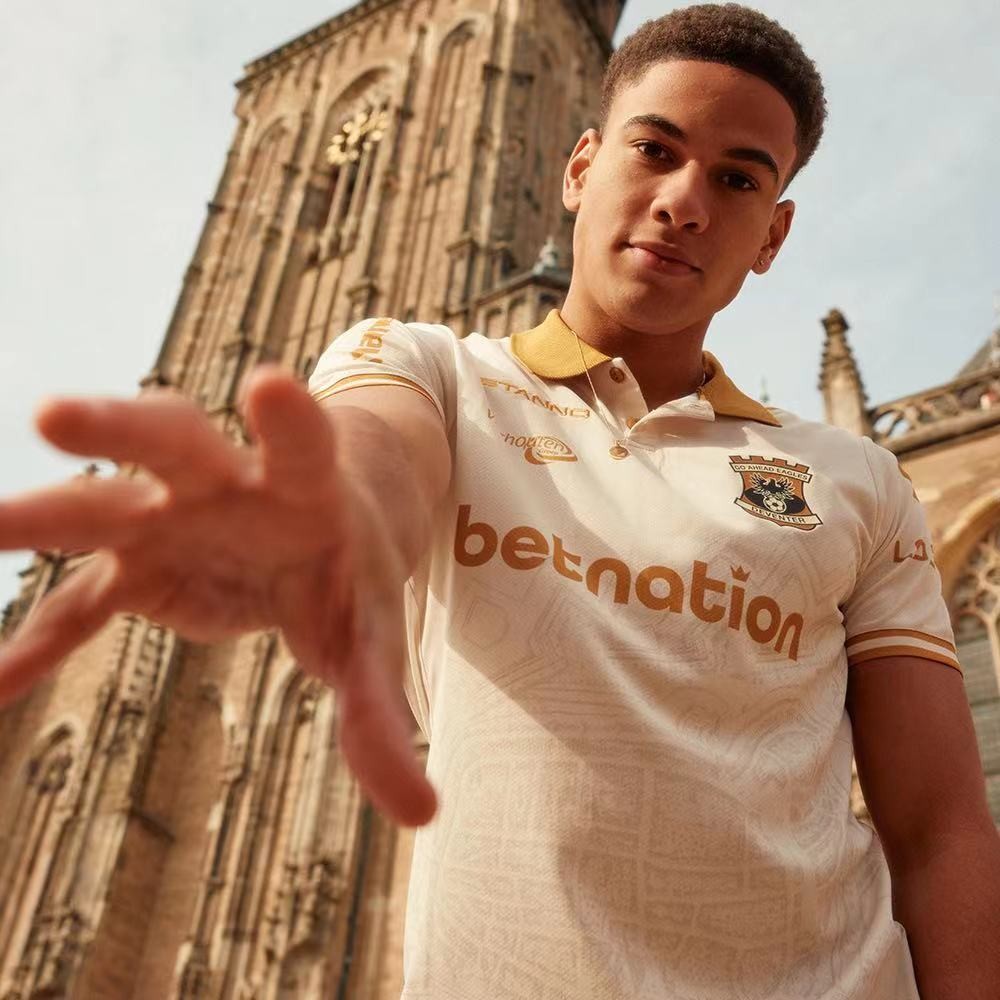 Go Ahead Eagles 2023-24 Third Kit