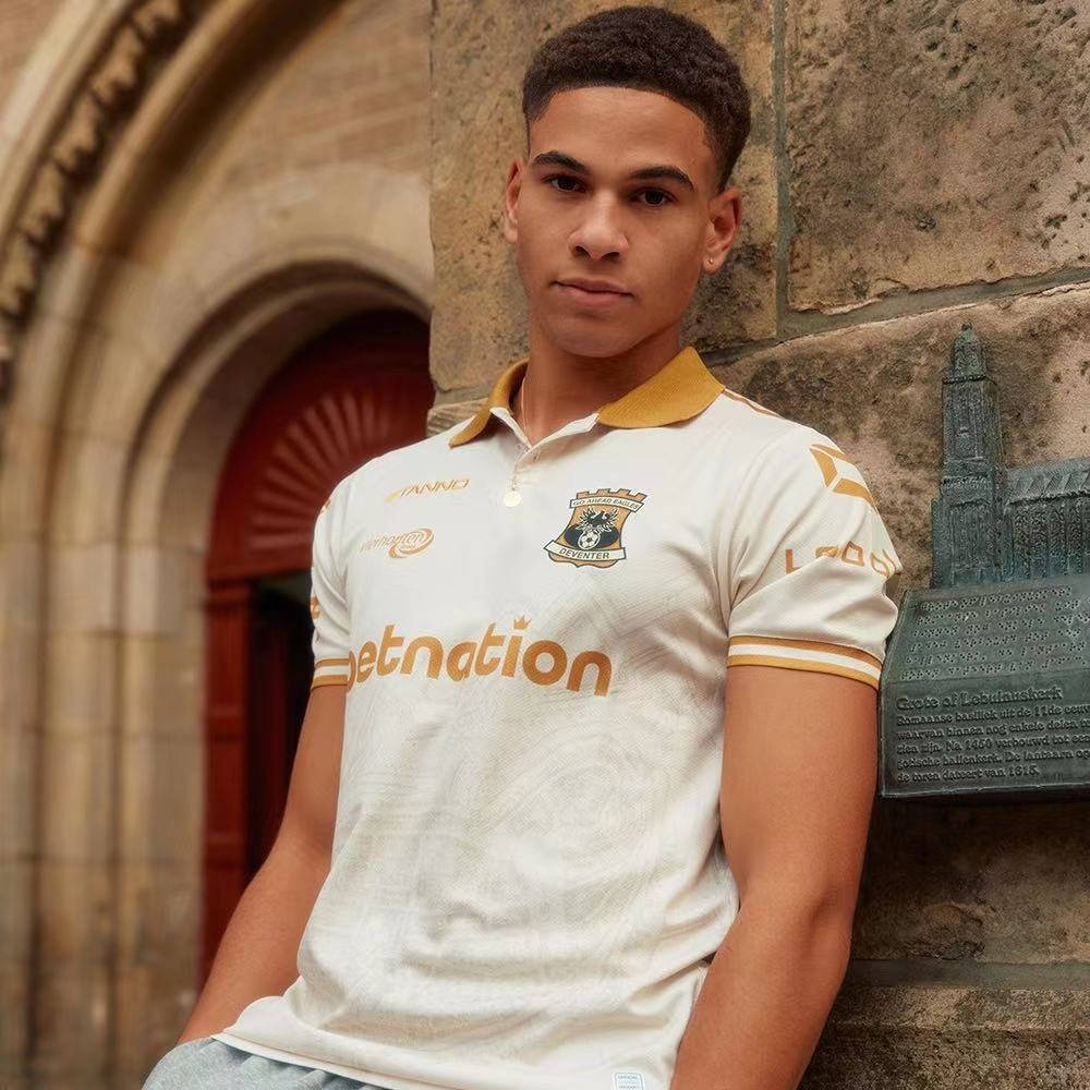 Go Ahead Eagles 2023-24 Third Kit