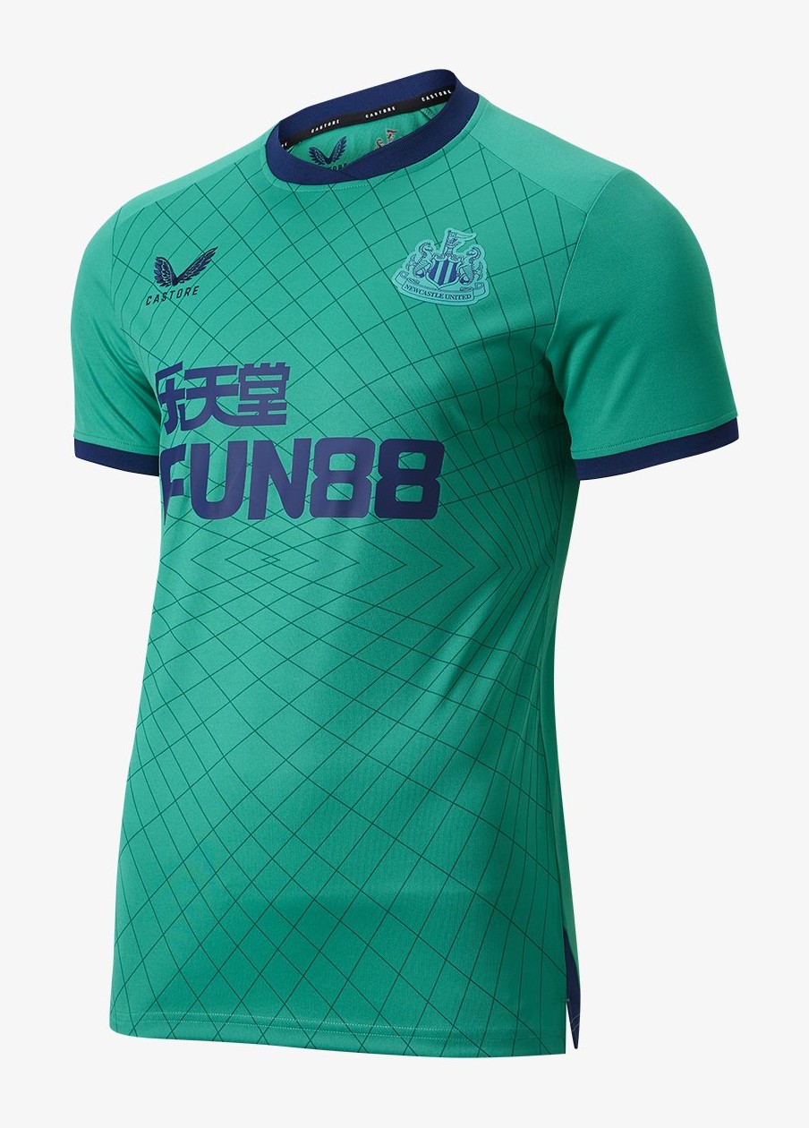 Newcastle United 2021-22 GK Third Kit